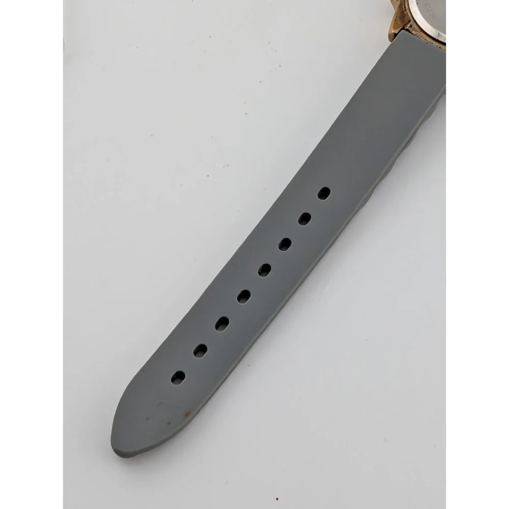 Vivani Watch Women 34mm Case Rhinestones‎ Gray Silicone Band- New Battery